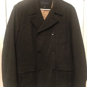 Banana Republic men’s Wrap Coat, Small